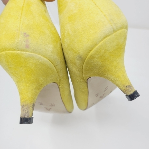 Anthropologie | Women's Classic Yellow Suede Heels (Size 10M) - Picture 6 of 14